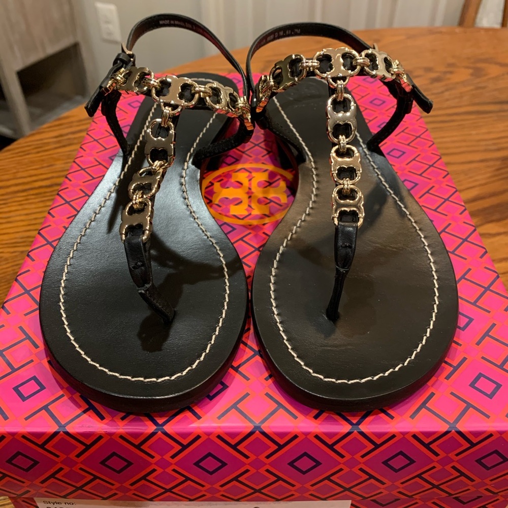 NIB Tory Burch Gemini link T strap sandals 7  (FINAL PRICE)